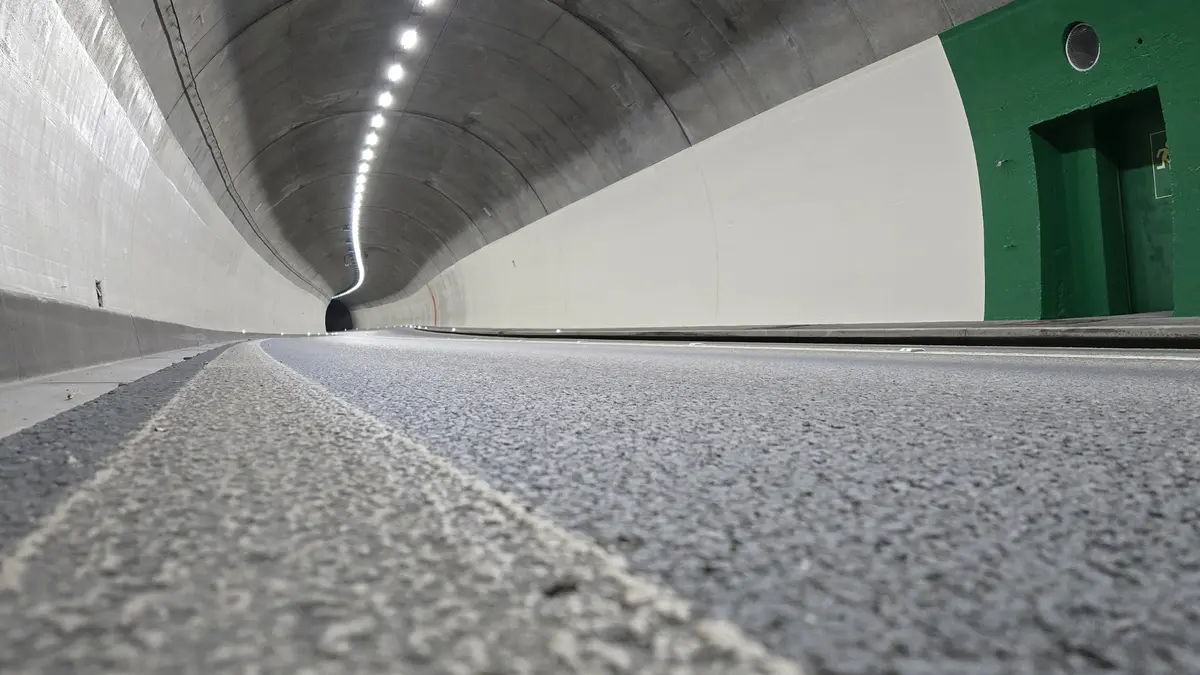 View inside the fully coated Wihalden tunnel in the canton of St. Gallen