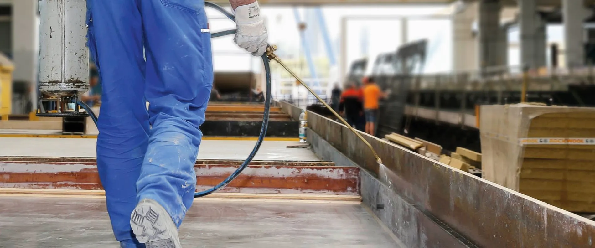 The concrete release agent is applied.